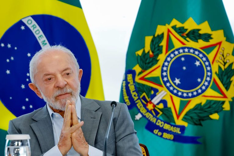 MDB racha no 2º turno: 10 diretórios fecham com Lula, mas maioria mira Flávio